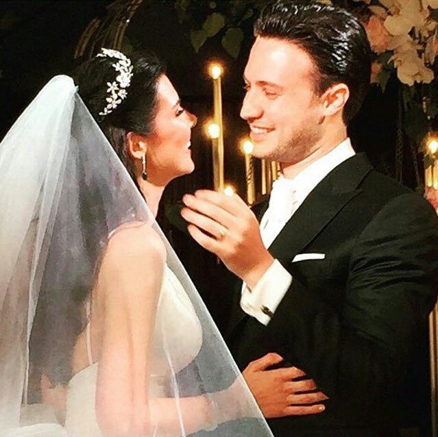 Hatice Şendil Gelinlik